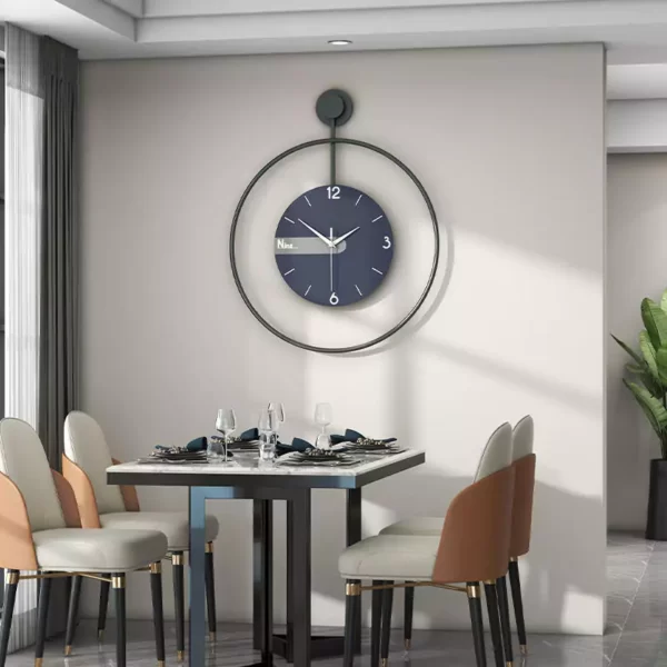 Metalowy zegar dekoracyjny na ścianę JJT WM633